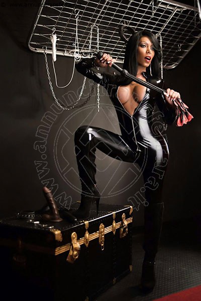 Foto Padrona Meg Castellani  Mistresstrans Milano